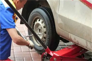 渭南附近拖车24小时服务热线电话